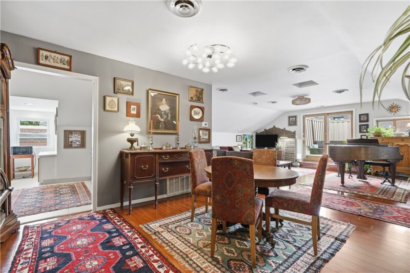 825 Morewood Ave PH2 — photo 4