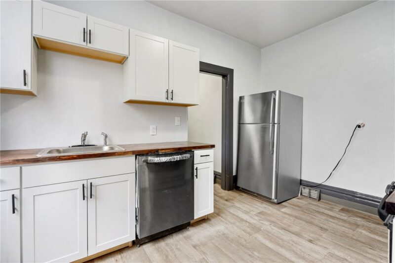 1306 Complete St — photo 5