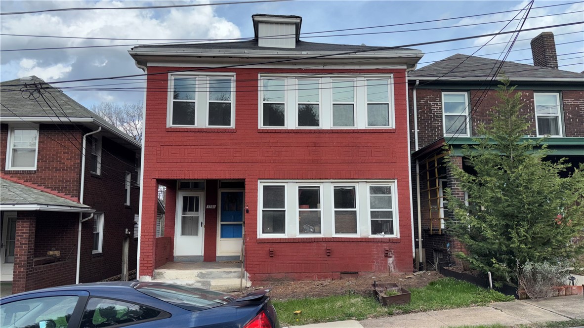 1751 Harvard Ave — photo 1