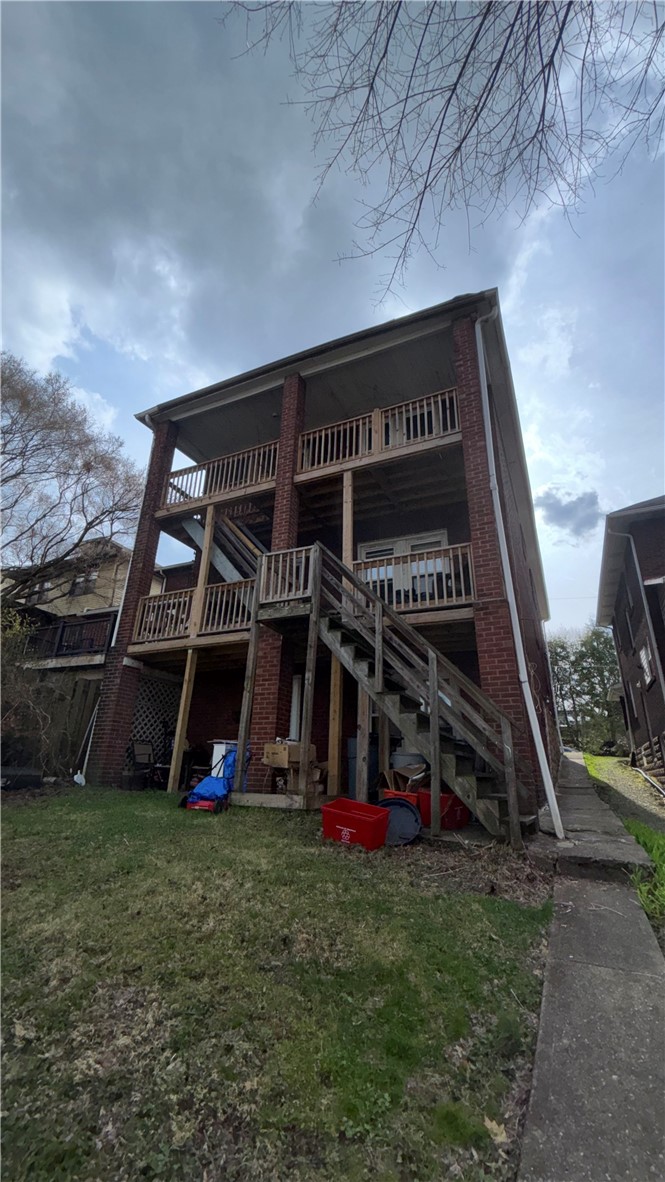 1751 Harvard Ave — photo 3