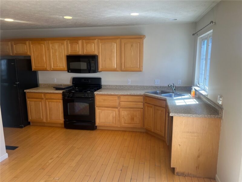 610 Garden Way — photo 5