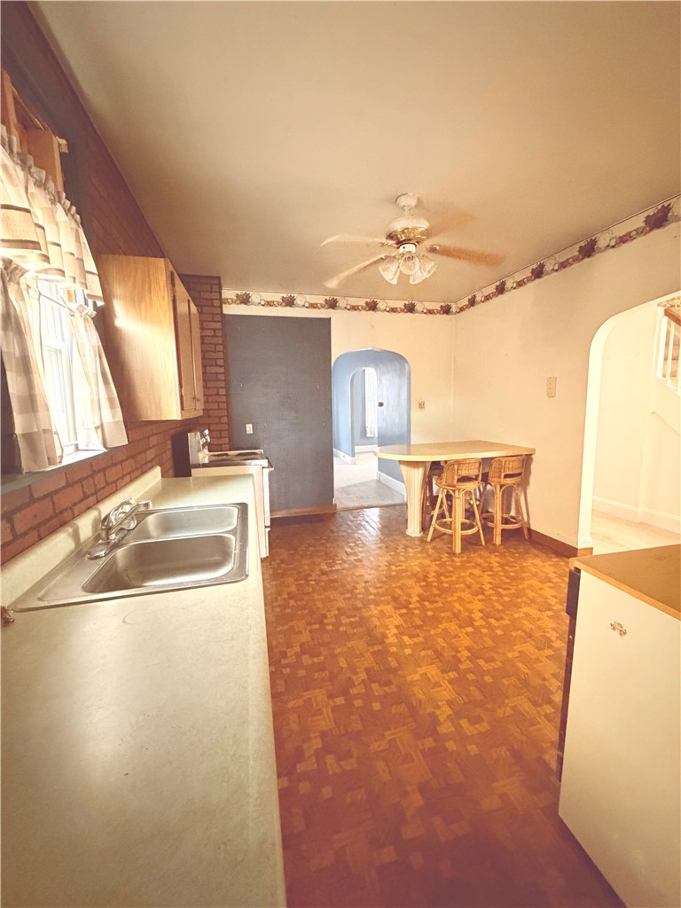 1028 Main St — photo 8