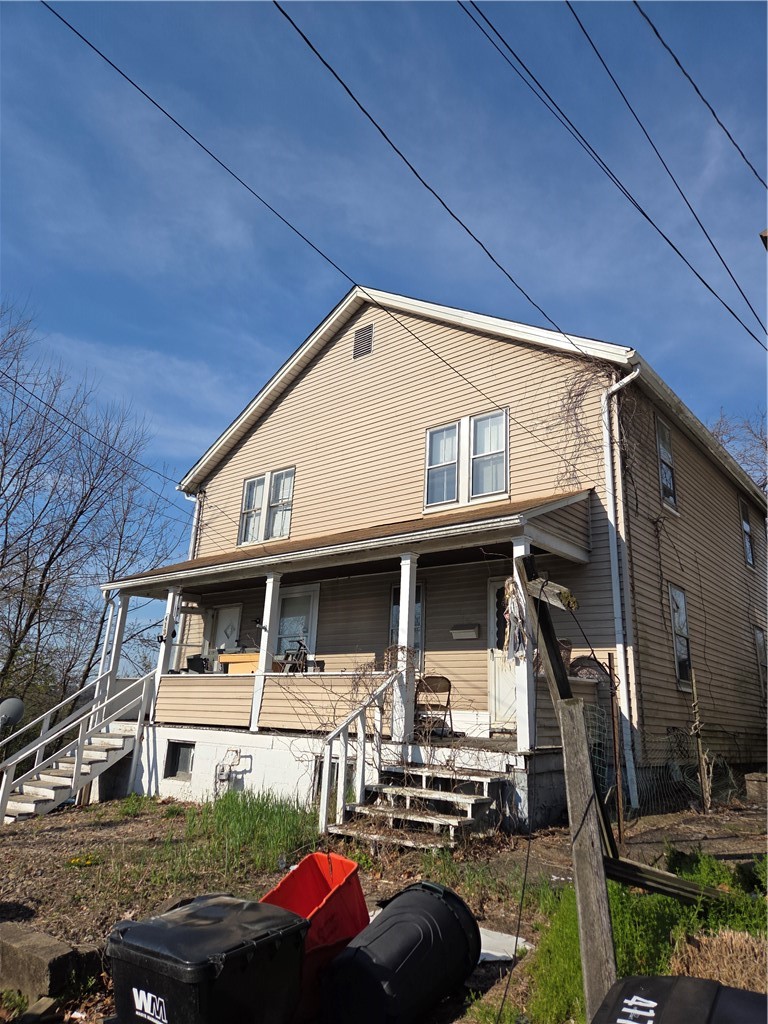415 Sarah St — photo 1