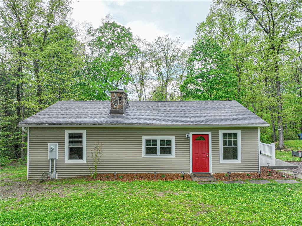 341 Taylor Rd — photo 1