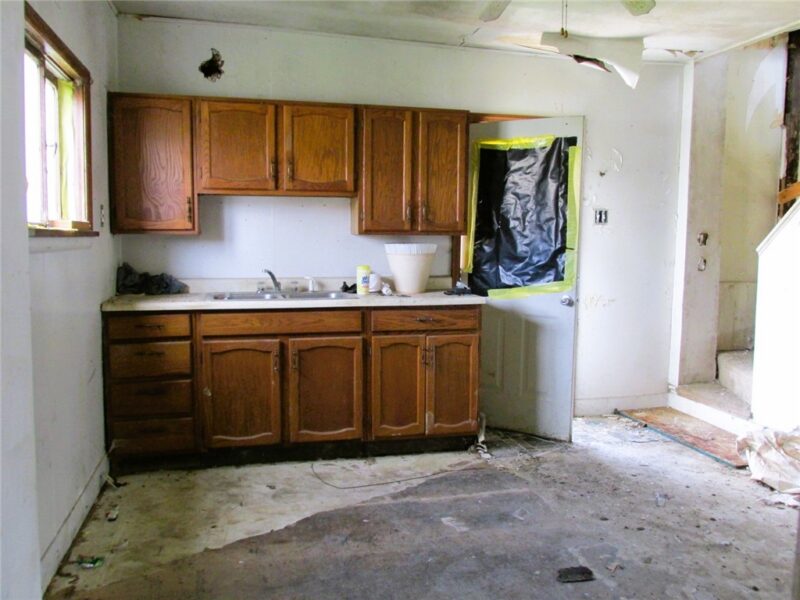 376 Penn Avenue — photo 2