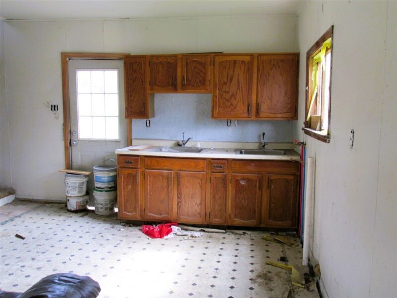 376 Penn Avenue — photo 8