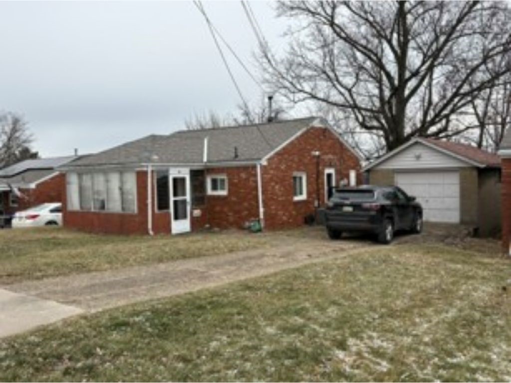 104 Delrose Dr — photo 1