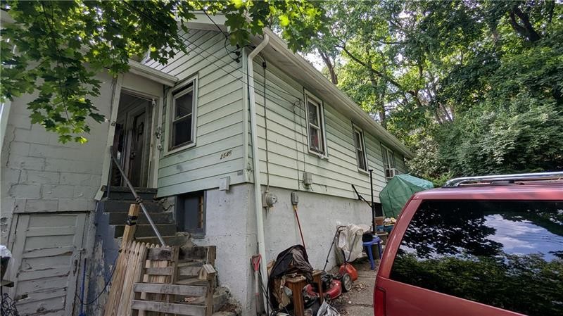 2546 Merwyn Ave — photo 7