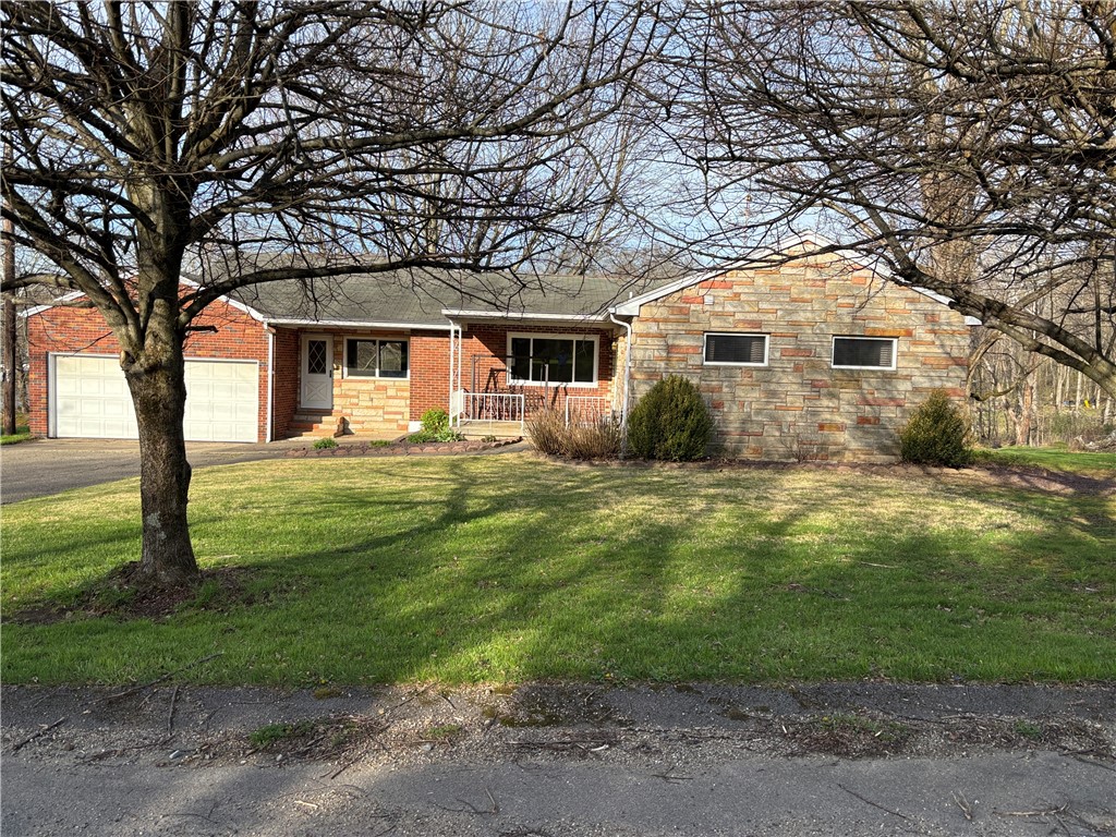 1210 W Park Rd — photo 1