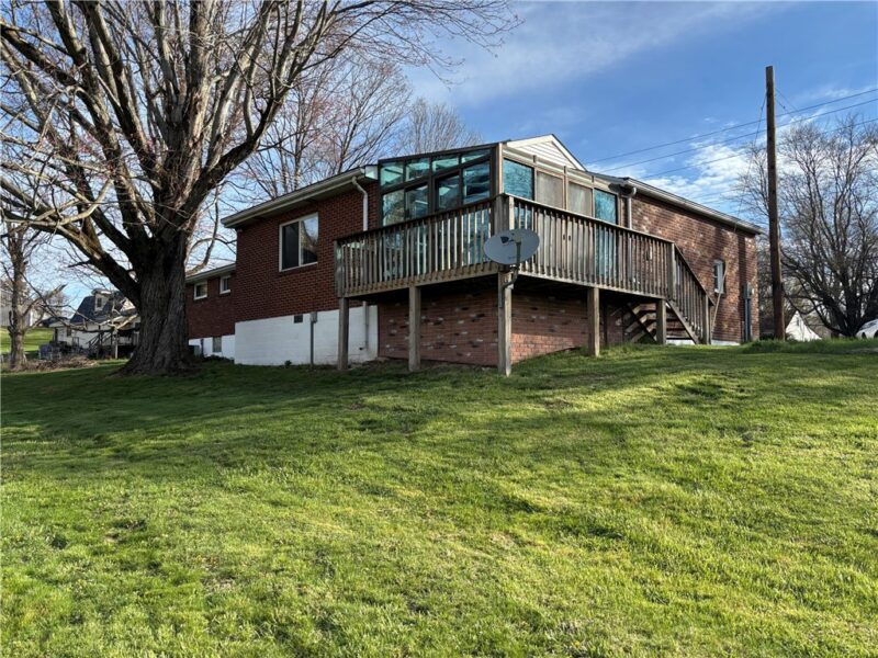 1210 W Park Rd — photo 3