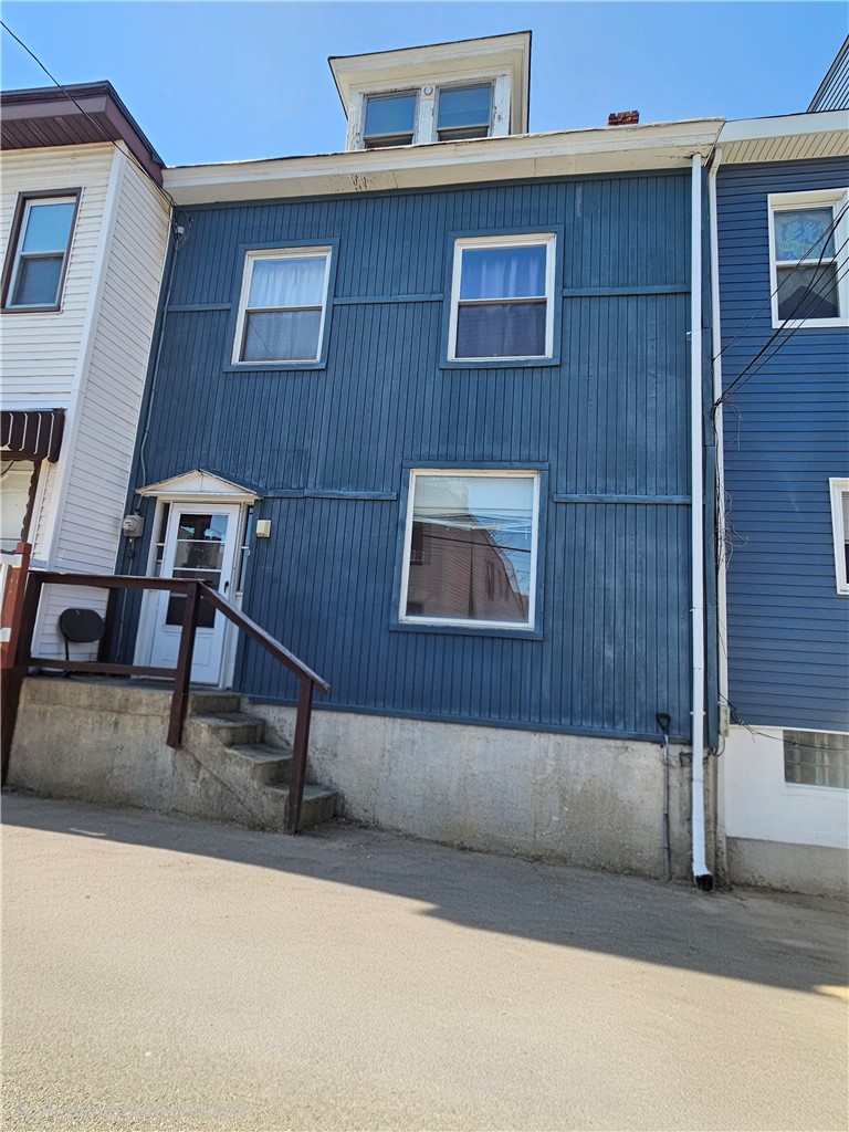 1962 Straubs Ln — photo 2