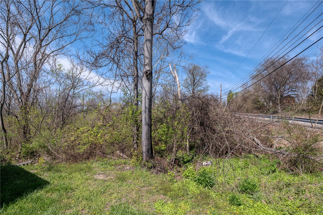 249 Washington Rd — photo 1