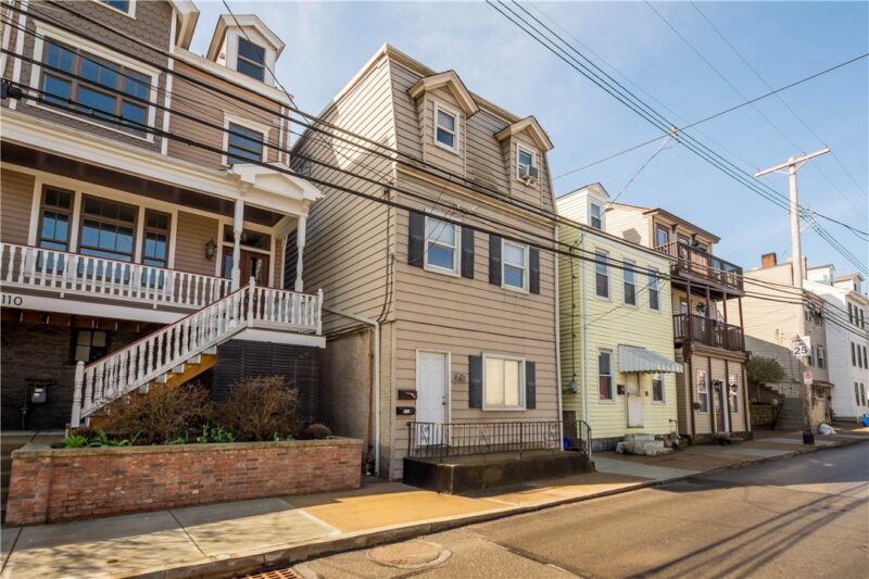 108 Pius Street — photo 2