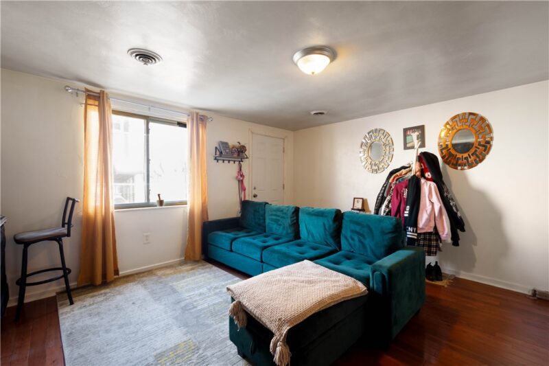 108 Pius Street — photo 3