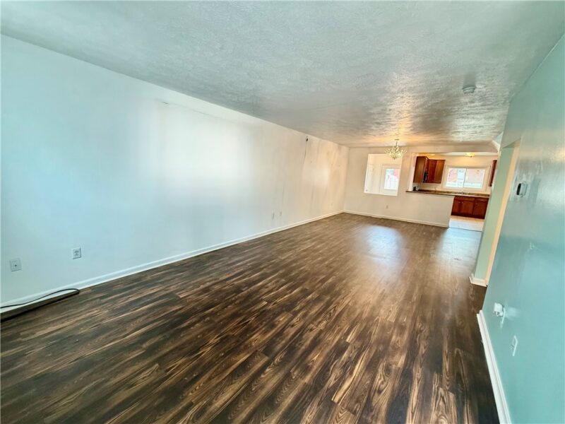 1352 Federal — photo 3