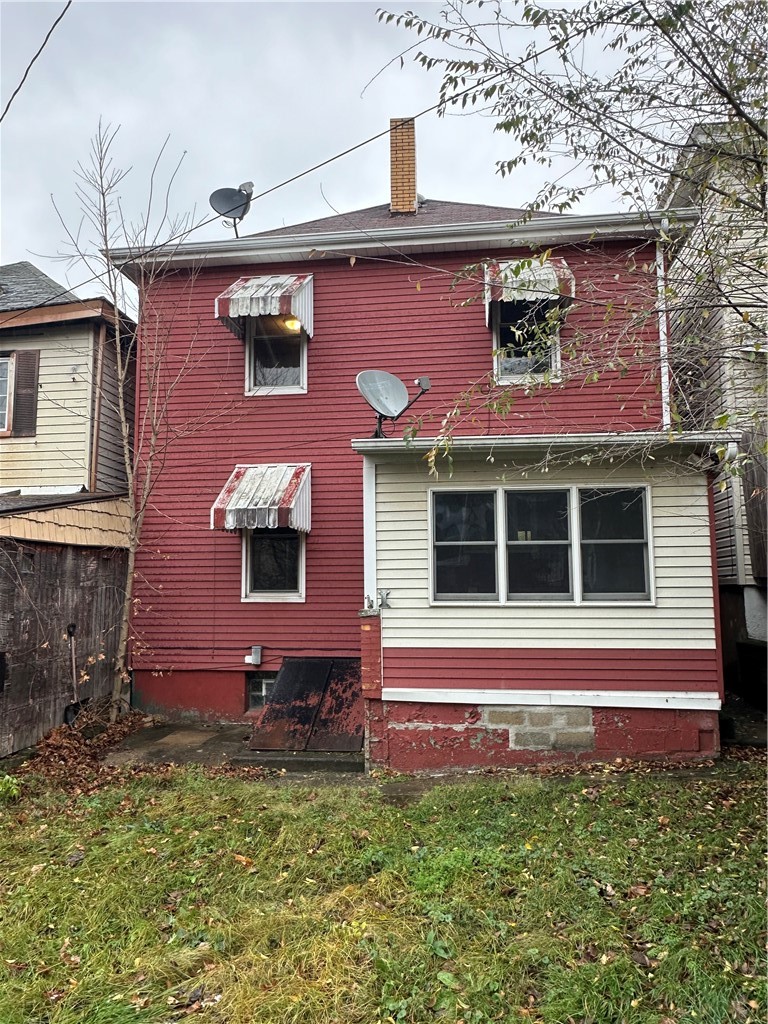 615 Division Street — photo 2