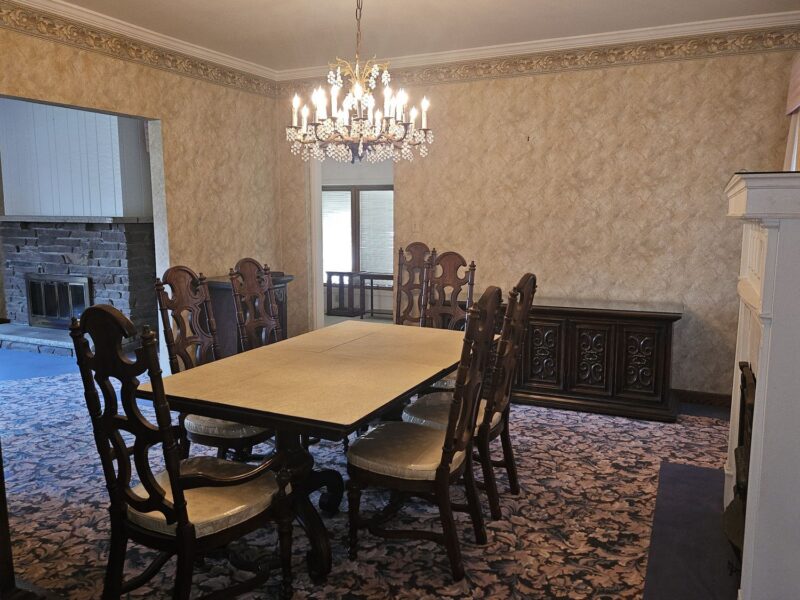 705 Laughlin AVENUE — photo 7
