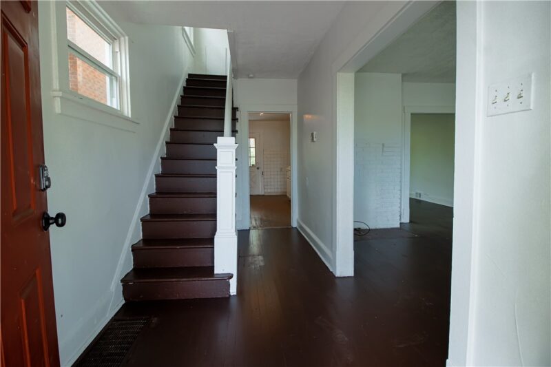 1112 Ingham St — photo 2