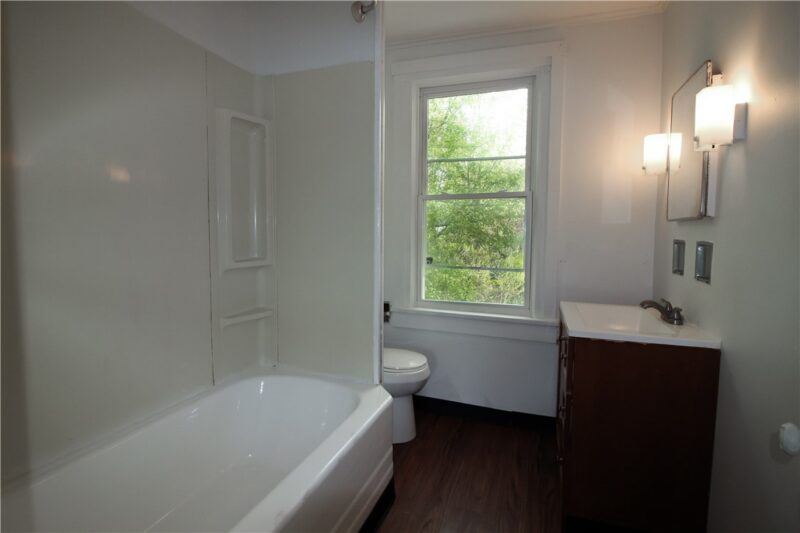 1112 Ingham St — photo 7