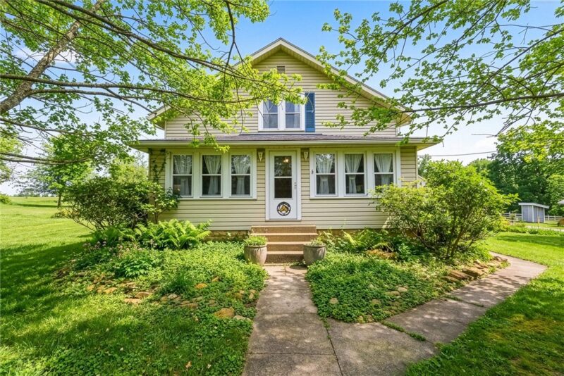 504 Jacob Ferry Road — photo 2