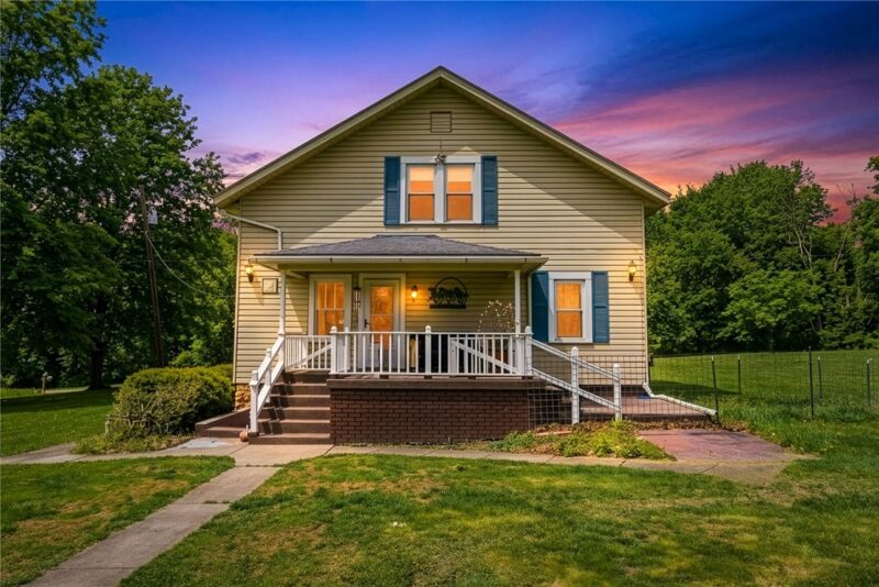 504 Jacob Ferry Road — photo 3