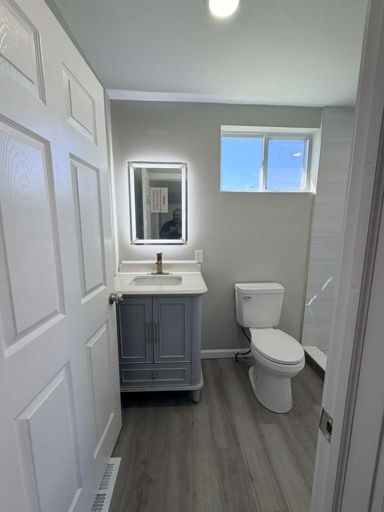 606 Devlin Street — photo 3