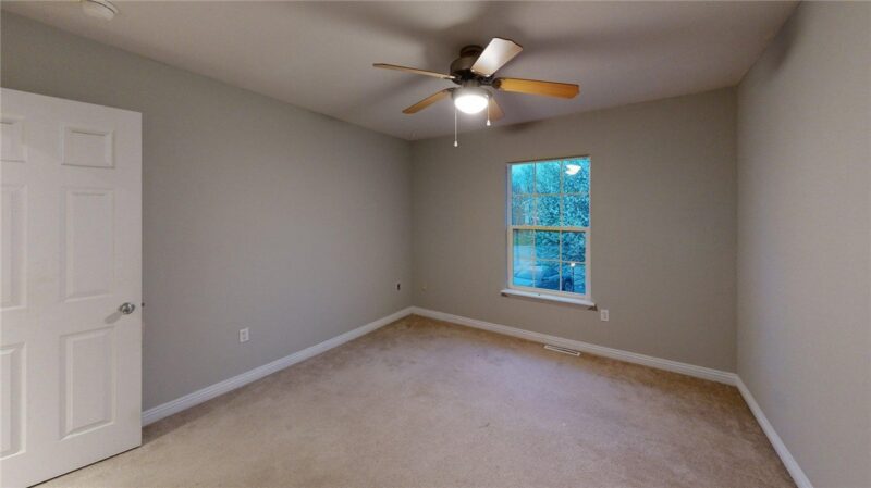 104 Whitetail Dr — photo 8