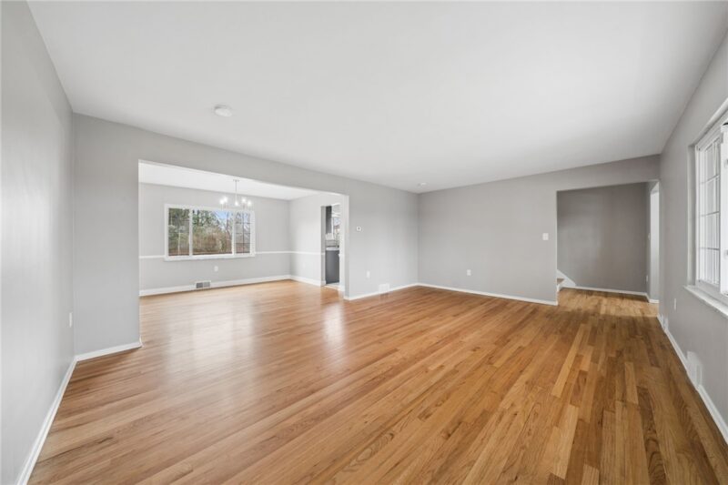 3560 Meadow Gate Dr — photo 6