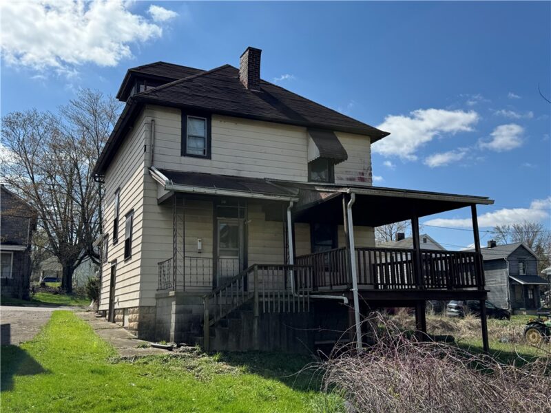 825 Morton St — photo 2