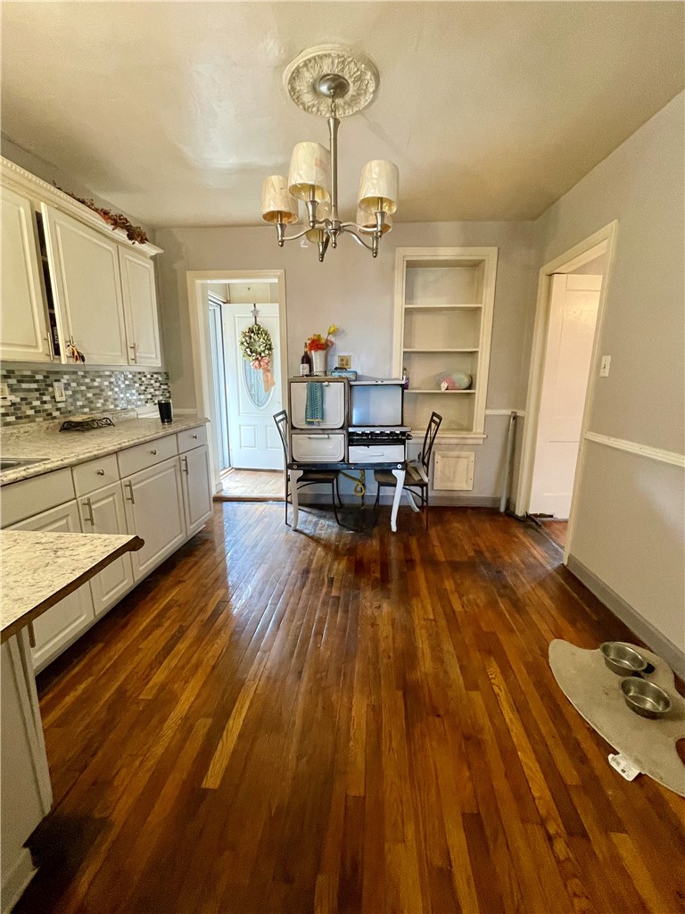 1735 Broadway Ave — photo 4
