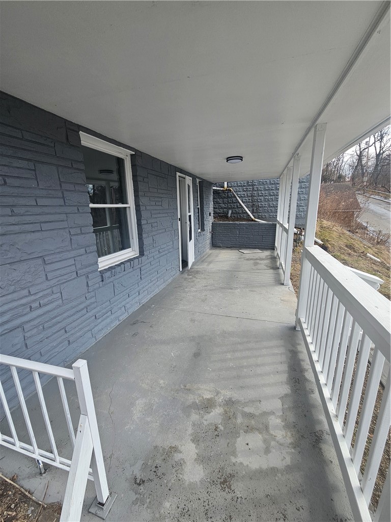 2323 Patterson Ave — photo 5