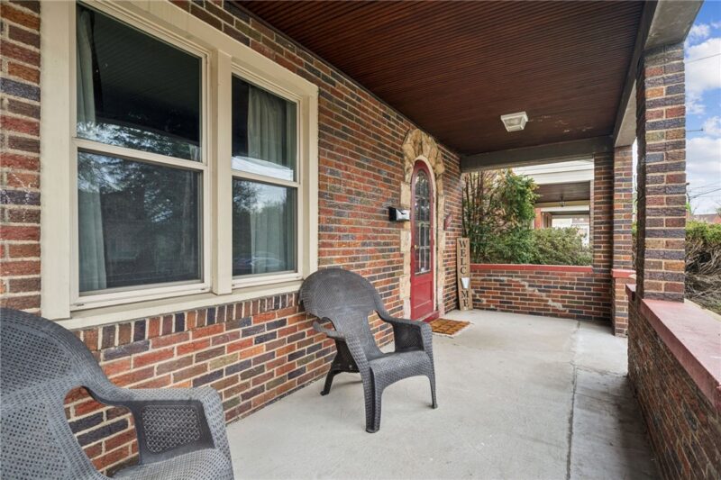 1008 WASHINGTON ST — photo 4