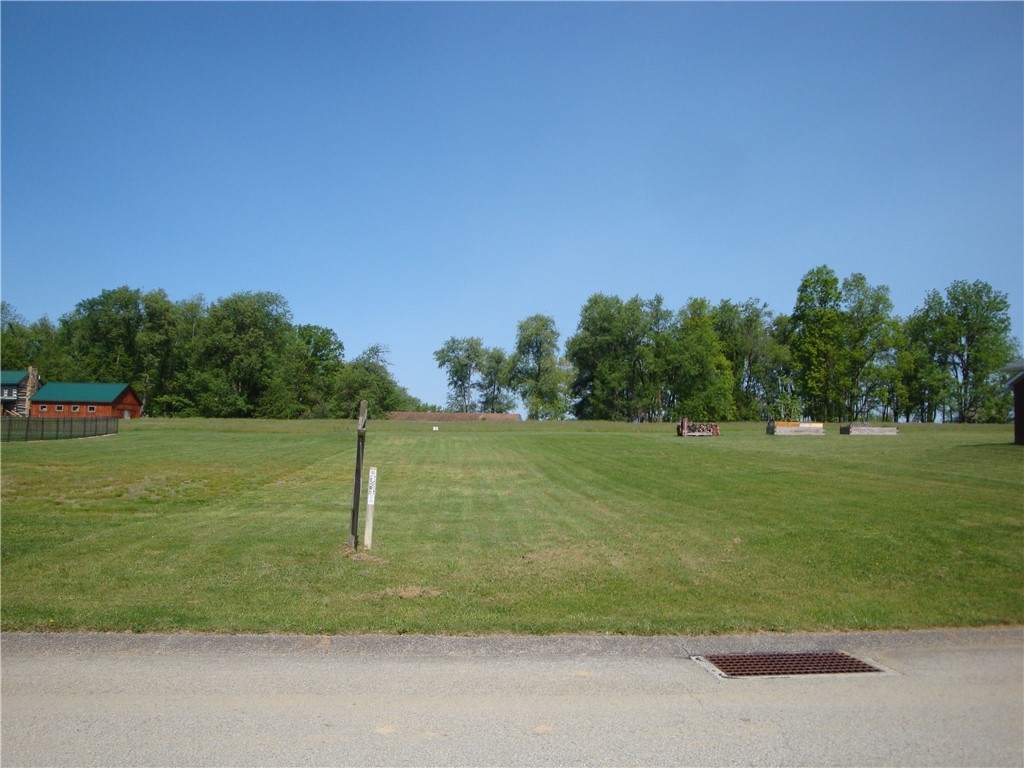 729 Victoria Way — photo 1