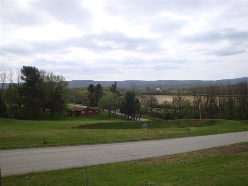 715 Victoria Way — photo 4