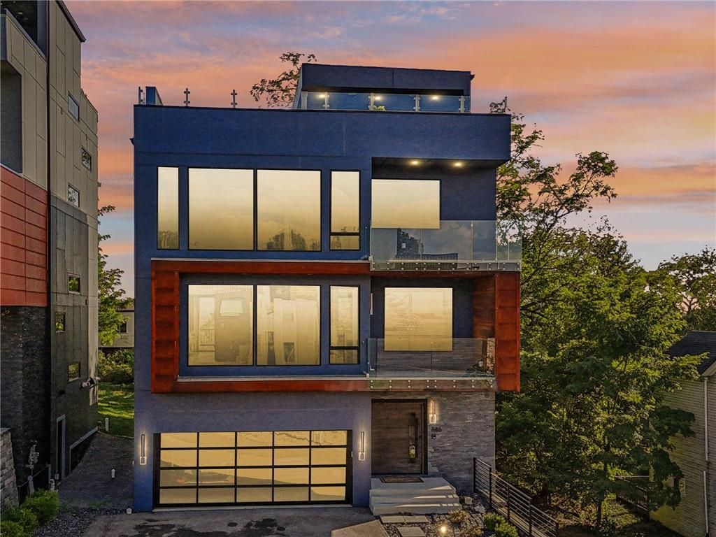 646 Science Street — photo 1