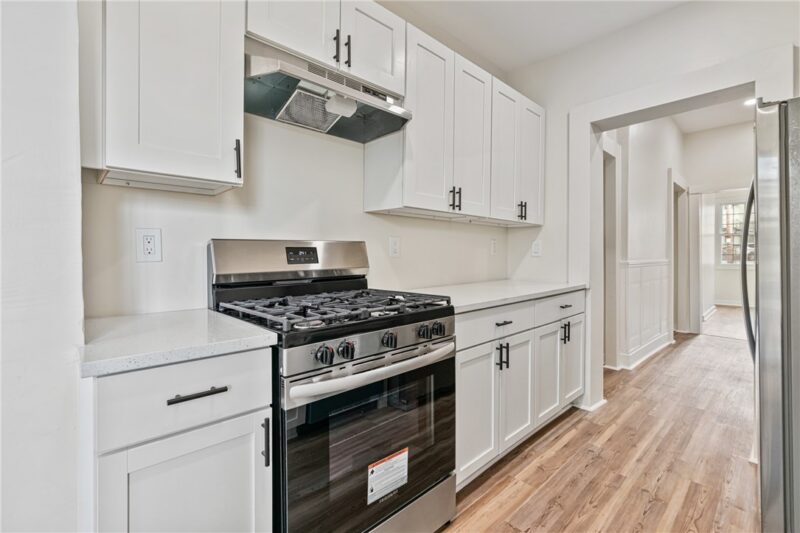 3423 Denny St — photo 8
