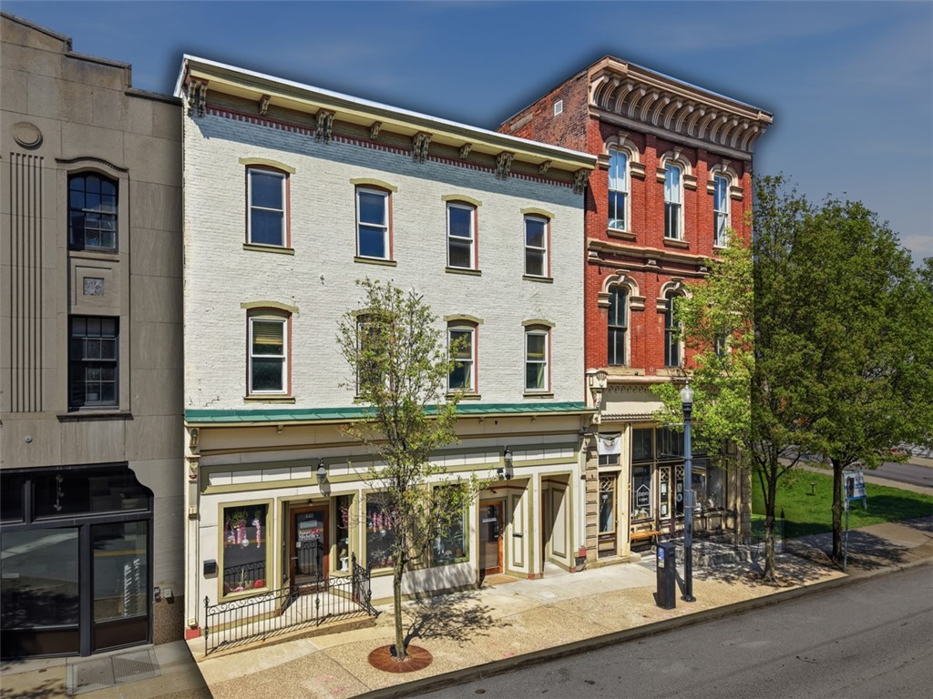 436-440 S Main St — photo 1