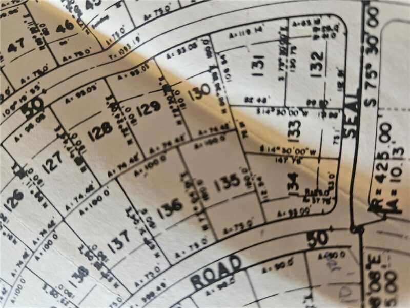 Lot 133 Section 1 Treasure Lake — photo 3