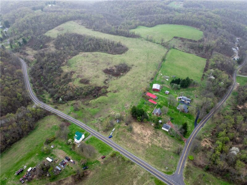 172 Engle Rd — photo 2