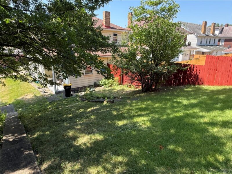 112 Greydon Ave — photo 6