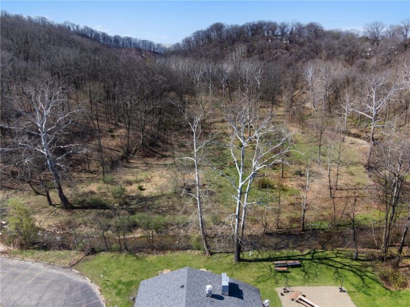 706 Craigdell Rd — photo 2