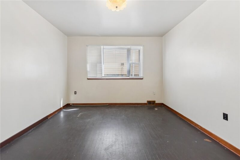 823 FALLOWFIELD AVE — photo 6