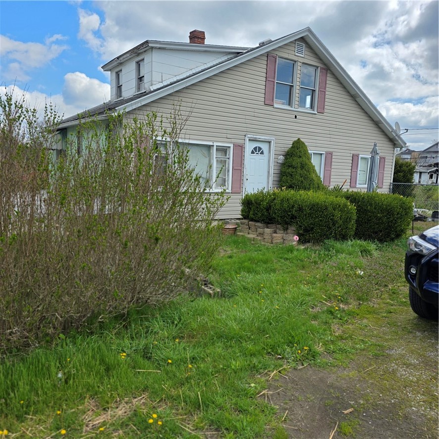 212 Fayette Ave — photo 1