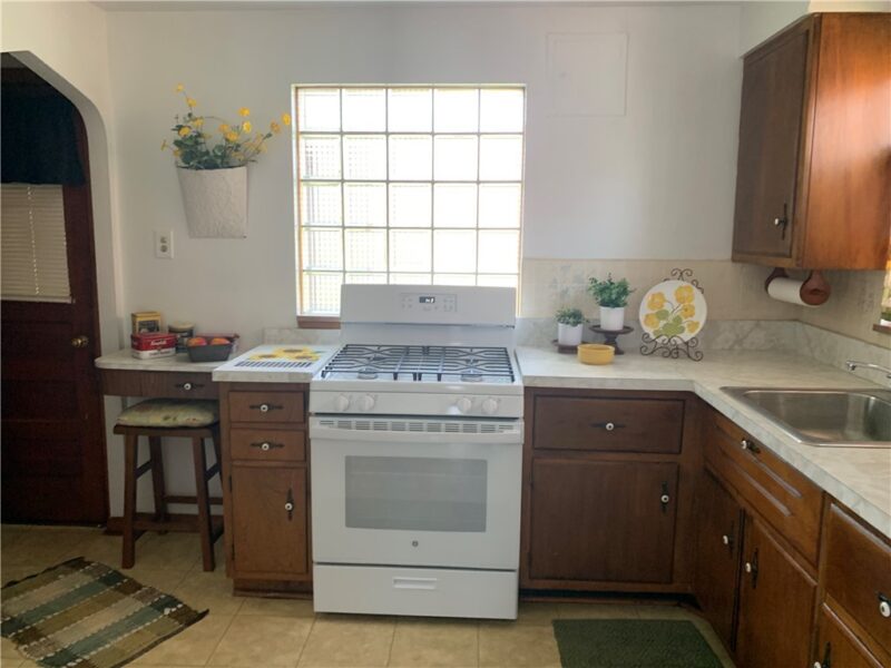 106 Miller Ave — photo 6