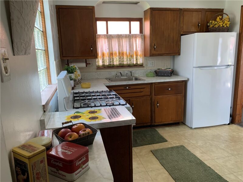 106 Miller Ave — photo 8