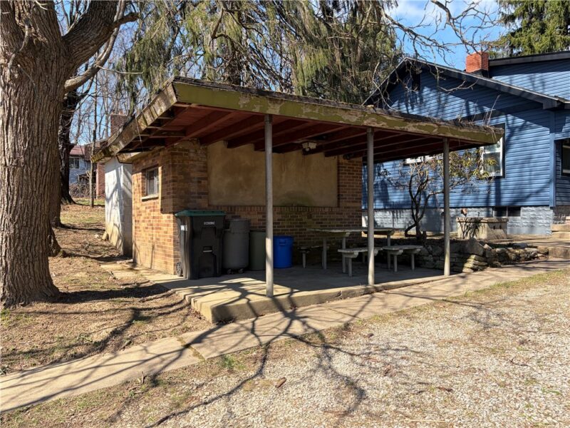 345 Garvin Rd — photo 5