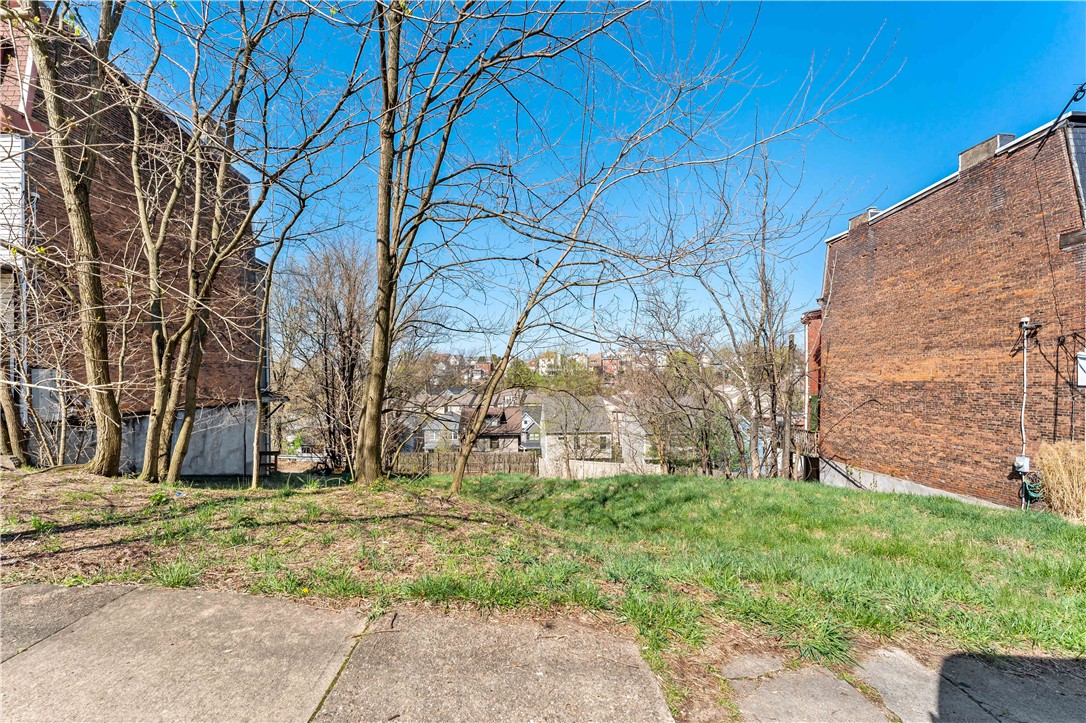 260-262 PLYMOUTH ST — photo 1