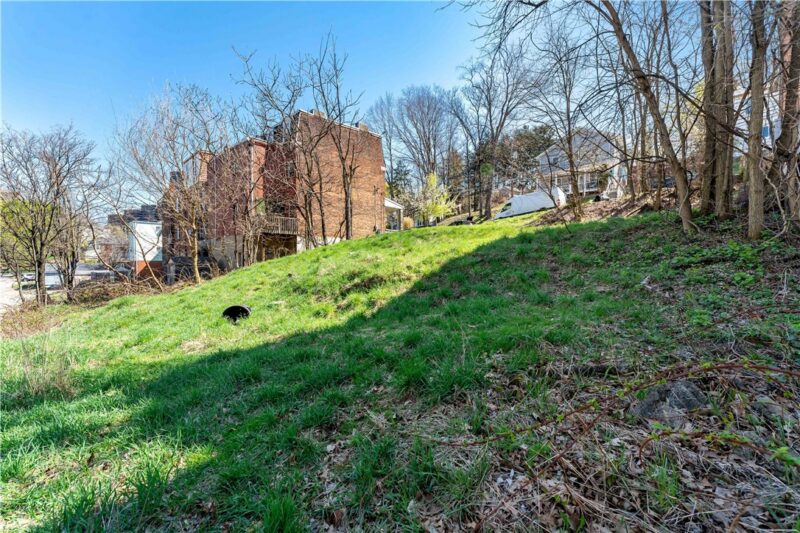 260-262 PLYMOUTH ST — photo 4