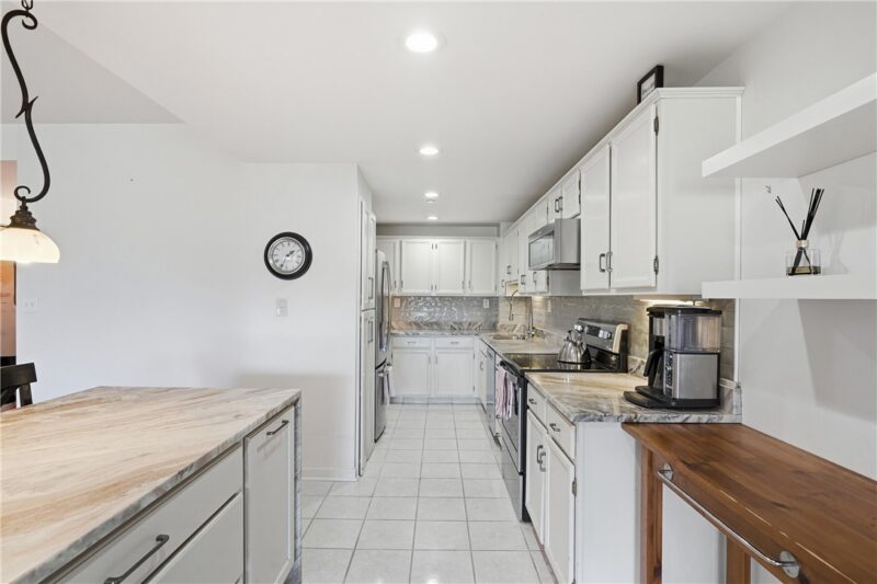 750 Washington Rd 109 — photo 3