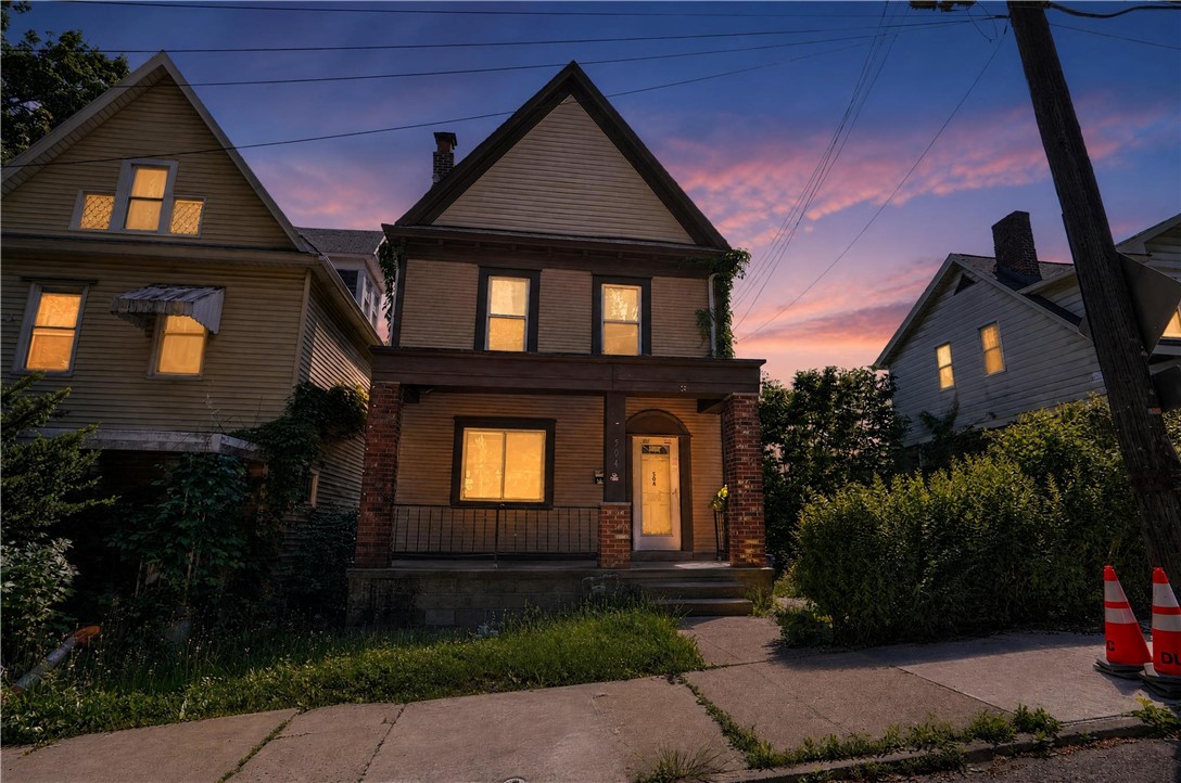 504 Stratmore St — photo 1